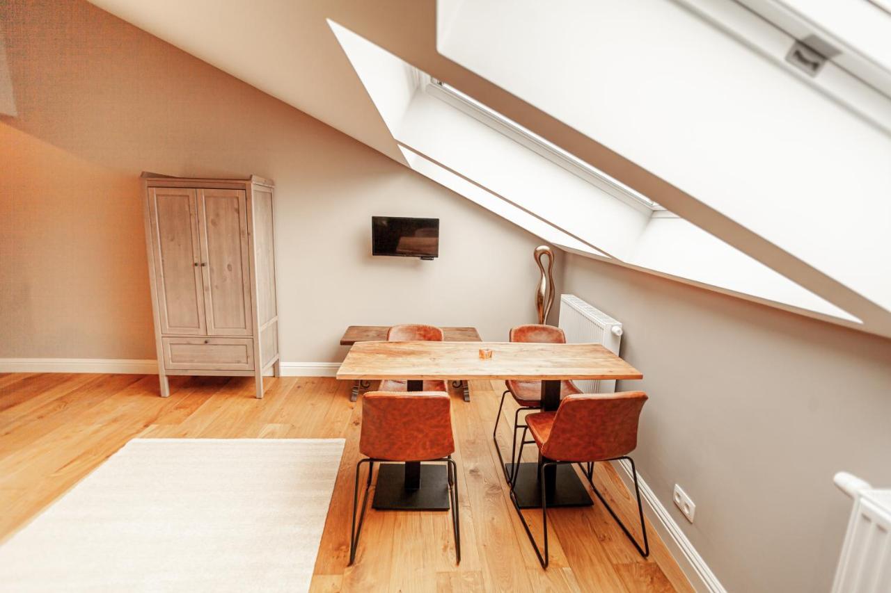 Luxury Suites Palace By Rikas Hotels Anvers Exterior foto